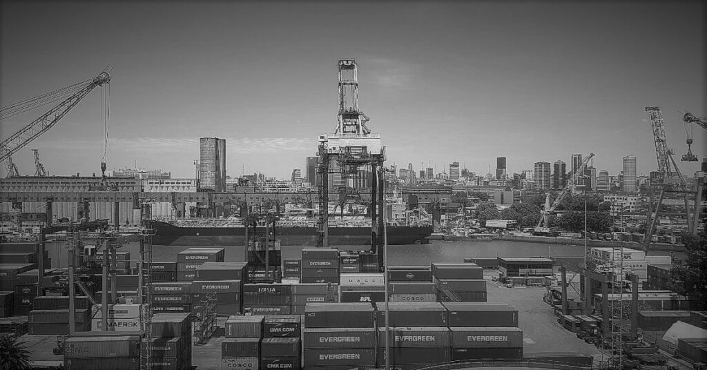 Adiós al Puerto: impacto de su relocalización en el transporte terrestre de las cargas